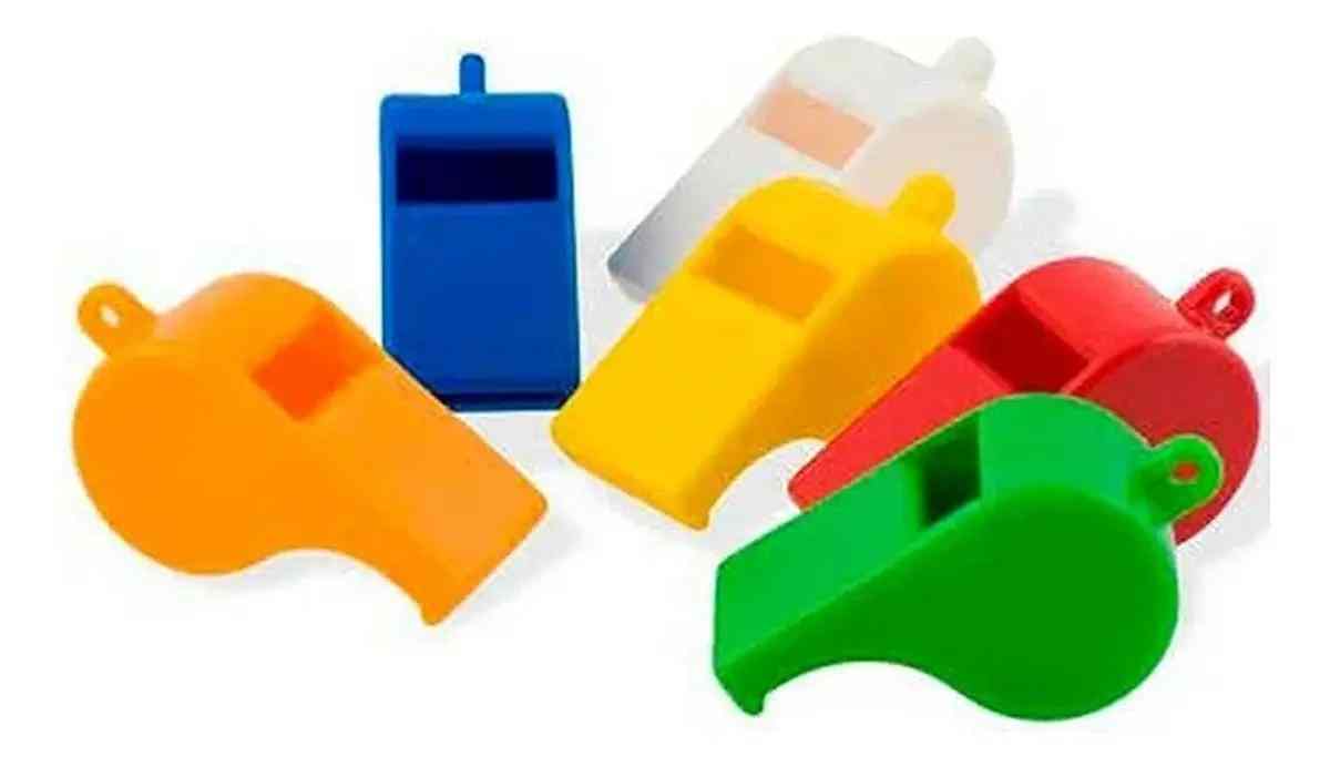 APITO PLASTICO